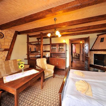 Apartmany Village Velky Slavkov Ngoại thất bức ảnh