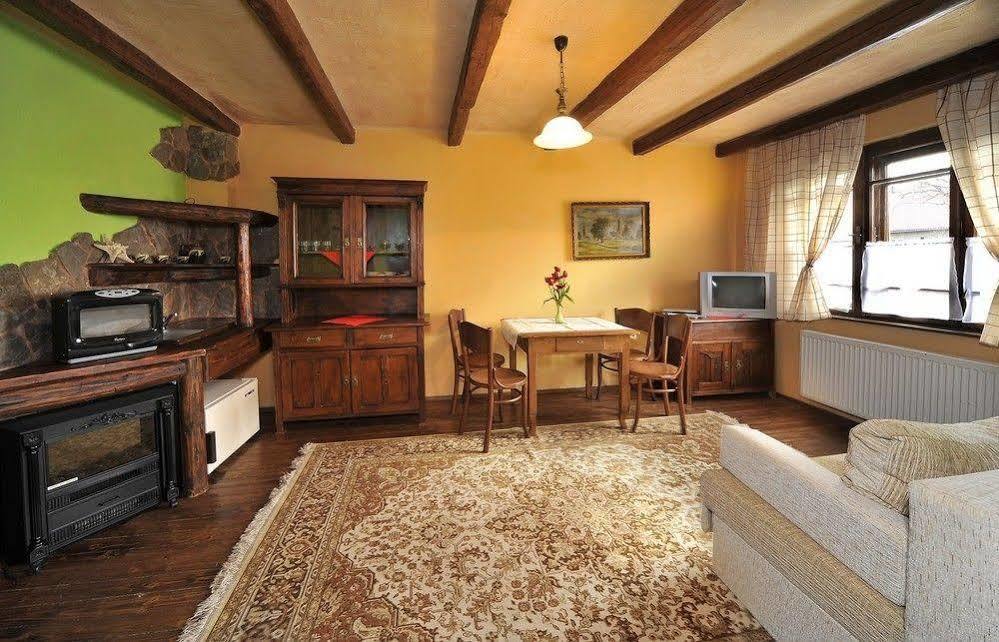 Apartmany Village Velky Slavkov Ngoại thất bức ảnh