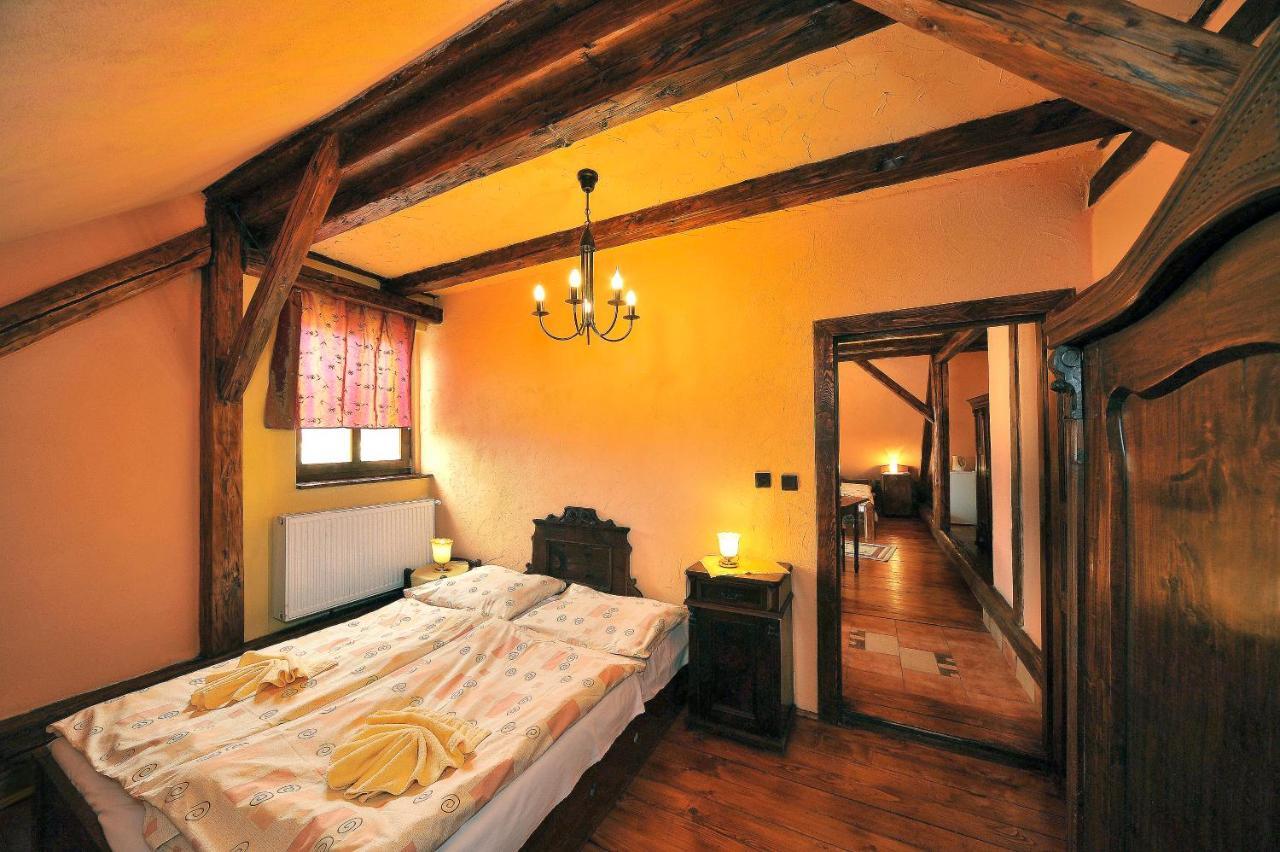 Apartmany Village Velky Slavkov Phòng bức ảnh