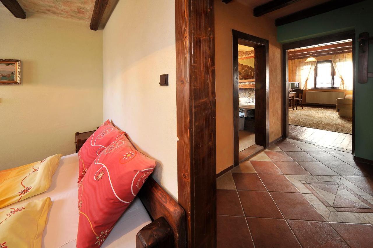 Apartmany Village Velky Slavkov Ngoại thất bức ảnh